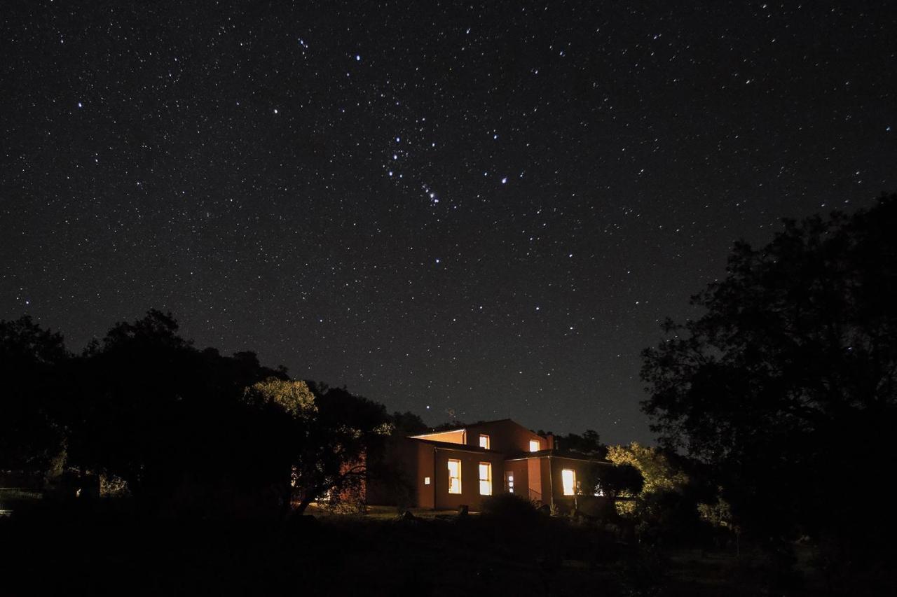 Finca El Rabilargo Arroyomolinos de Montánchez Стая снимка