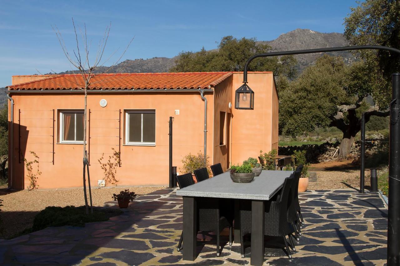 Finca El Rabilargo Arroyomolinos de Montánchez Стая снимка